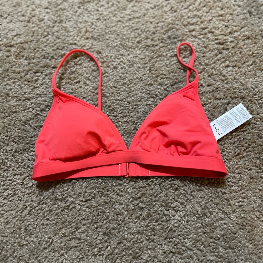 Roxy bikini top.